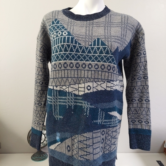 Vintage Woolrich Sweater Size S Abstract 3D Geometric Knit Teal Blue Gray Wool - Picture 1 of 13